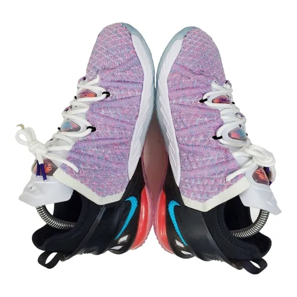 🆕️ NIKE Shoes LEBRON XVIII 18 GS Basketball Sneaker