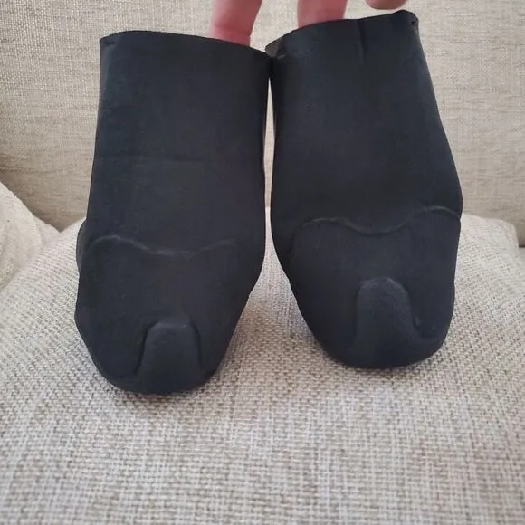🌊 RIP CURL 🌊 NEW! Rubber Soul Plus 3MM Split Toe Surf Booties -[Size 6, Black]