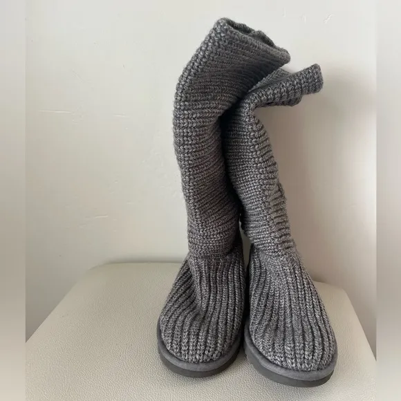 - UGG Australia Women’s Gray Lattice Cardy Tall Knit Boots Size 6