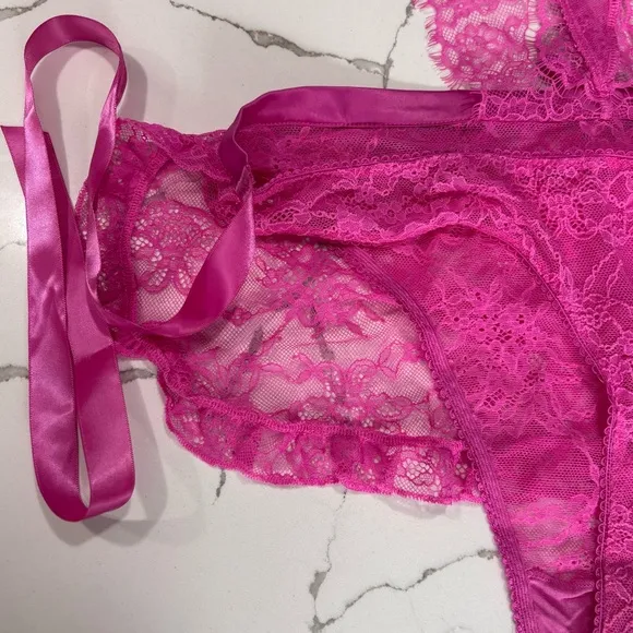 🆕 Victoria’s Secret | The Dreamer Hot Pink Open Cup Apron Teddy 4384