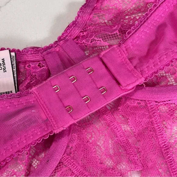 🆕 Victoria’s Secret | The Dreamer Hot Pink Open Cup Apron Teddy 4384