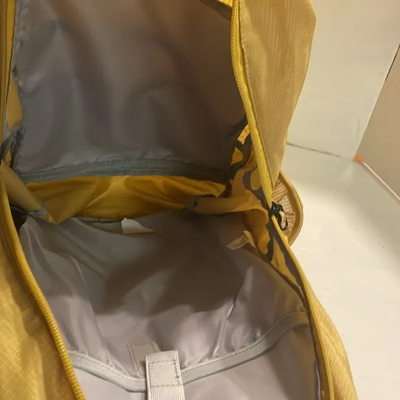17” Embark top load soft side multiple pockets yellow back pack