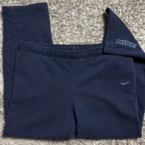 2000s Nike Tonal Blue Sweatpants