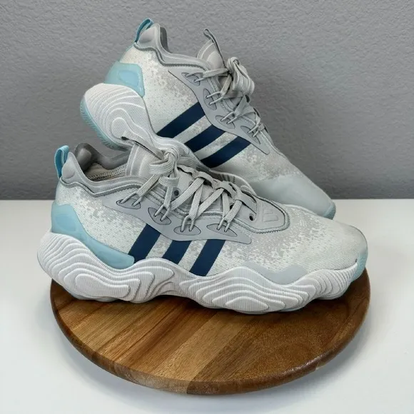 2023 ADIDAS TRAE YOUNG 3 BASKETBALL SHOES Mens 11 Streetwear Workout Comfort