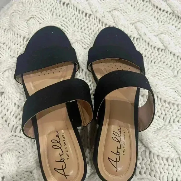 AbellaTRUE COMFORT