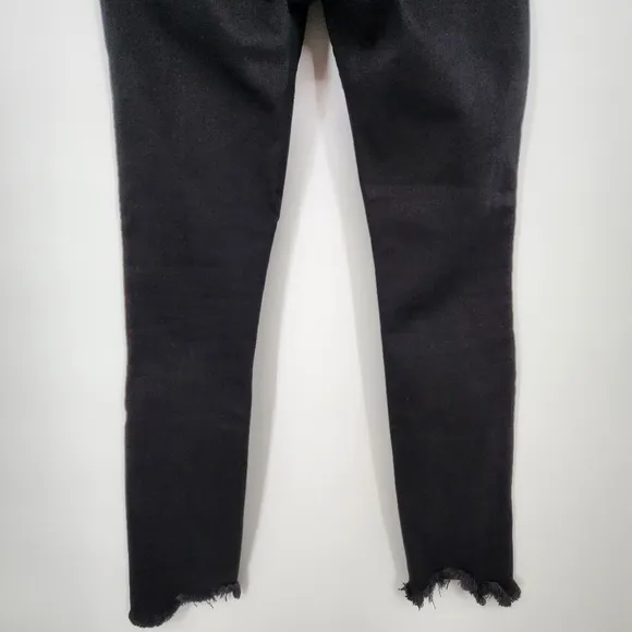 Abercrombie &amp; Fitch 26 / 2 Short Super Skinny Ankle High Rise Jean Ripped Hem