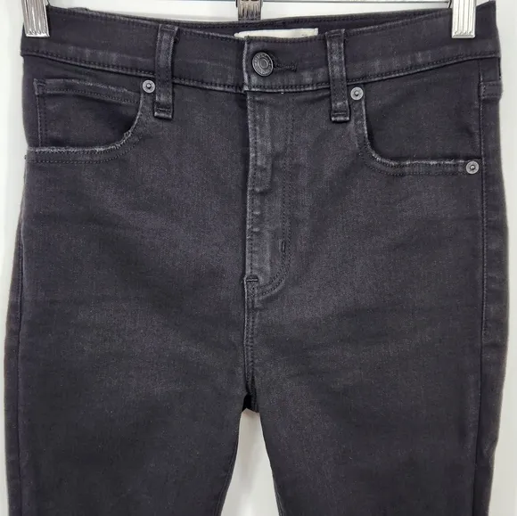 Abercrombie &amp; Fitch 26 / 2 Short Super Skinny Ankle High Rise Jean Ripped Hem