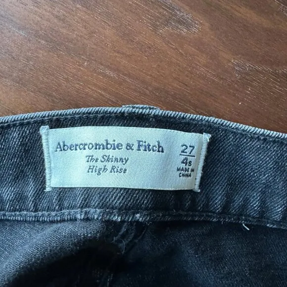 Abercrombie &amp; Fitch High Rise Skinny Jeans Black Denim Size 27 Short