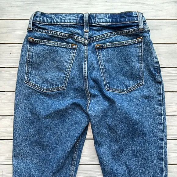 Abercrombie &amp; Fitch The Skinny High Rise Jean size 6