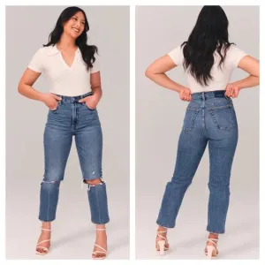 Abercrombie &amp; Fitch Ultra High Rise Ankle Straight Distressed Jeans Size 27/4
