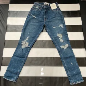 ABERCROMBIE AND FITCH SKINNY HIGH RISE