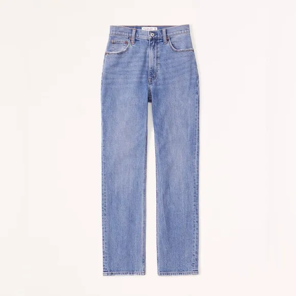 ABERCROMBIE AND FITCH Ultra High Rise Ankle Straight Jean