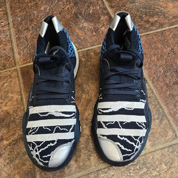 Adidas Men's Trae Young 2 Navy Athletic Shoes Size 10