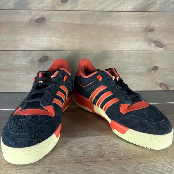 adidas Rivalry 86 Low mens size 9 shoes orange athletic comfort sneakers