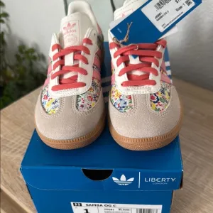ADIDAS SAMBA OG X LIBERTY LONDON SHOES KIDS Size 1