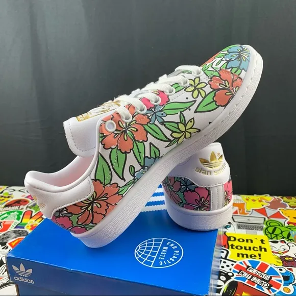 Adidas Stan Smith Leather Floral Size 6.5 Womens