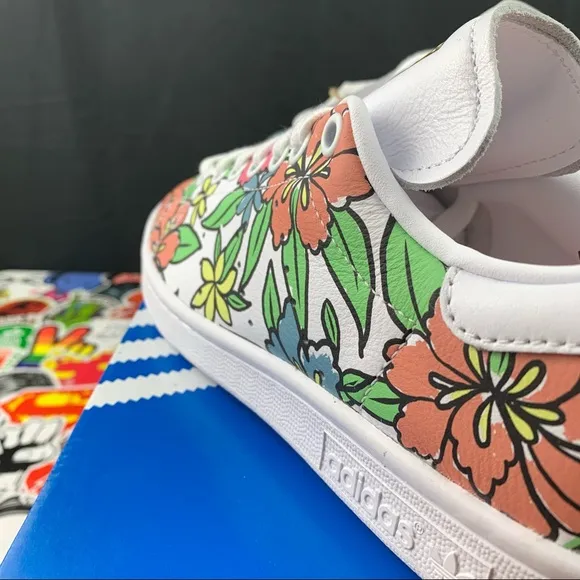 Adidas Stan Smith Leather Floral Size 6.5 Womens