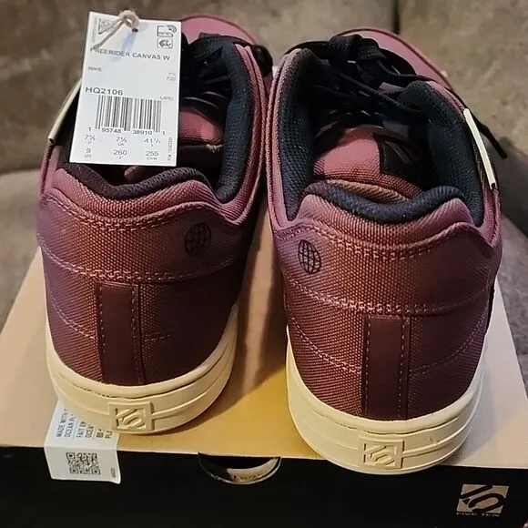 Adidas 10 5 Freerider Canvas Shoes - Burgundy and Black NWT Size 9