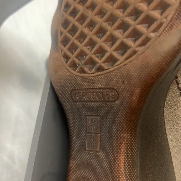 Aerosoles Women's WATERFALL Wedge Comfort Sneakers Brown 10M
