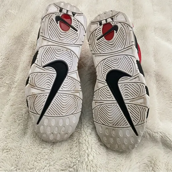 Airmore Uptempo GS Black University Red Sneakers Shoes Size 4Y