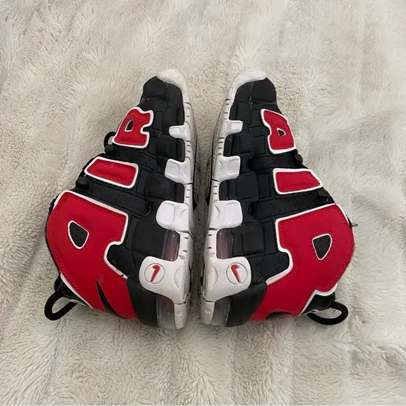 Airmore Uptempo GS Black University Red Sneakers Shoes Size 4Y