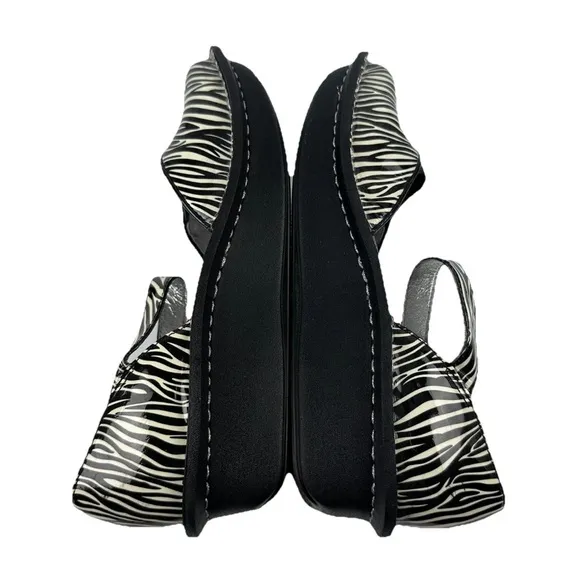 Alegria Mary Jane Shoes 37 Zebra Print Patent Leather Comfort Womens