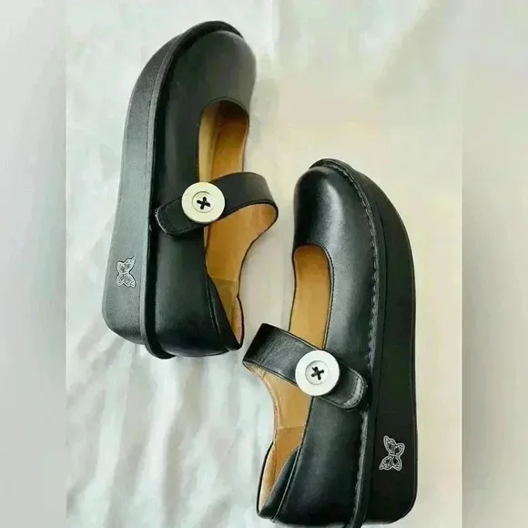 Algeria Paloma Black Napa Mary Jane Shoes Size 39W or US Size 9