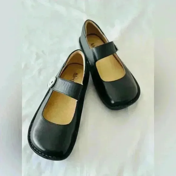 Algeria Paloma Black Napa Mary Jane Shoes Size 39W or US Size 9