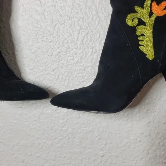 Alice   Olivia Corin Embroidered Suede Tall Heeled Boots Black Womens Size 5