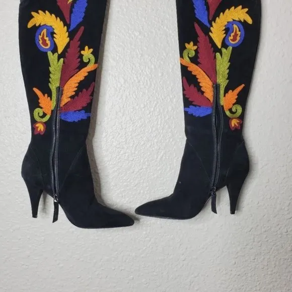 Alice   Olivia Corin Embroidered Suede Tall Heeled Boots Black Womens Size 5