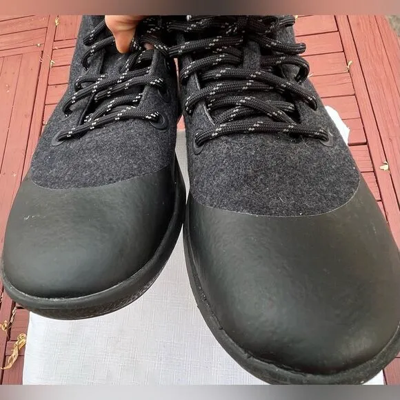 Allbirds black New Zealand merino wool laced ankle shoes. Very warm, comfy, M13