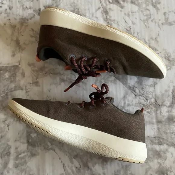 Allbirds Men’s Wool Runner Mizzles