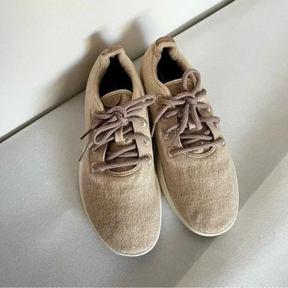 Allbirds Men’s Wool Runner Sneakers Size 9 Oatmeal Light Brown Mizzles