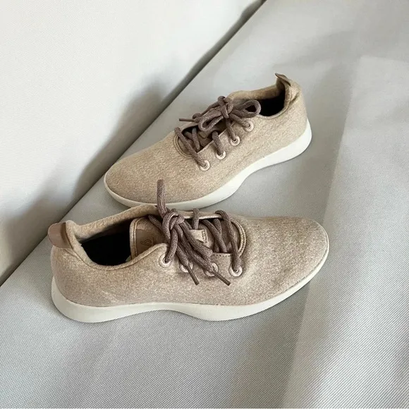 Allbirds Men’s Wool Runner Sneakers Size 9 Oatmeal Light Brown Mizzles