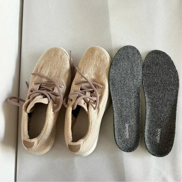 Allbirds Men’s Wool Runner Sneakers Size 9 Oatmeal Light Brown Mizzles