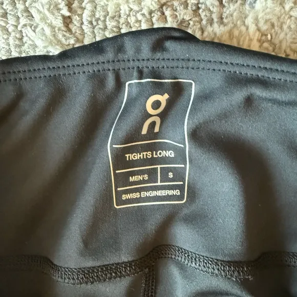 Almost New - On Running Men’s Tights / Leggings (Size S) Zippered