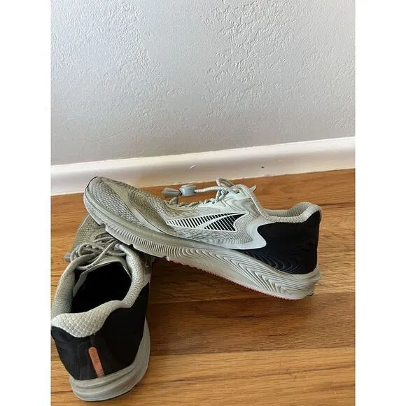 Altra Shoes Torin 5 Womens Gray/Coral Running Workout Size 7 Quick Tie Laces