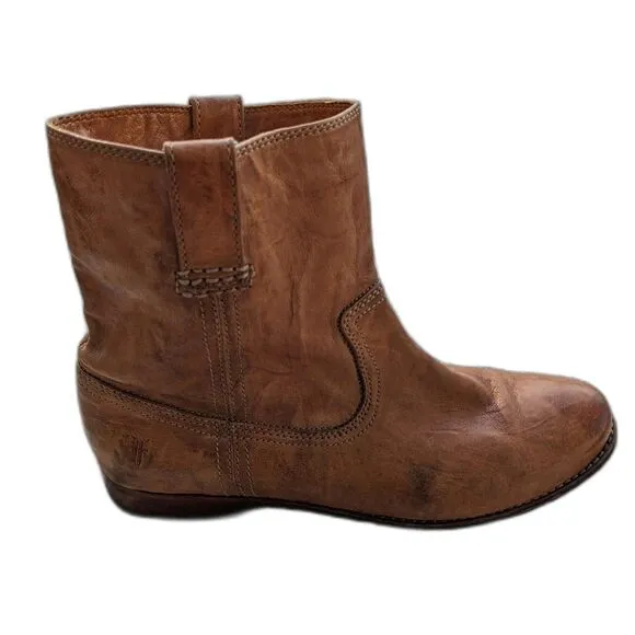 Amazing Weathered FRYE &quot;Ana&quot; Cozy Short Cut Tan Leather Boots/9.5