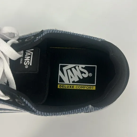 &quot;NEW&quot; Men's Vans Ward‎ Deluxe Skate Shoes- Black/Bijou Blue- Size 10