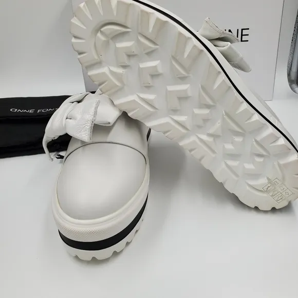 ANNE Fountaine slip on shoes