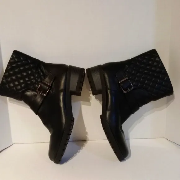 Anne Klein AK Sport Black Short‎ Boots sz. 10