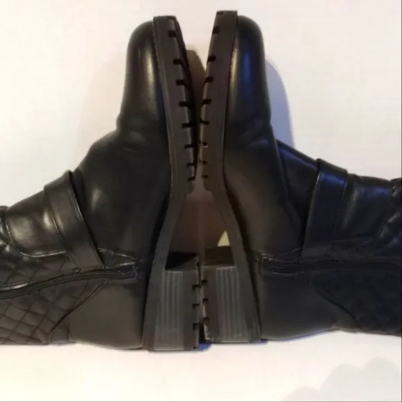 Anne Klein AK Sport Black Short‎ Boots sz. 10