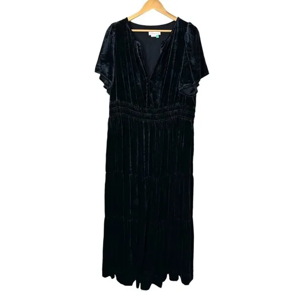 Anthropologie Somerset Velvet Maxi Dress with Pockets in Black Size 2X