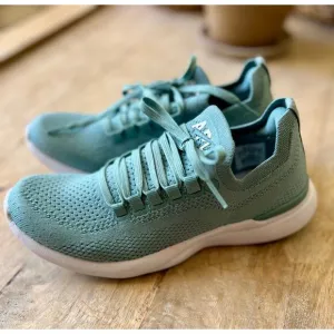 APL Techloom Breeze Running Shoe in Green - Size 5.5 - Women's NWOB