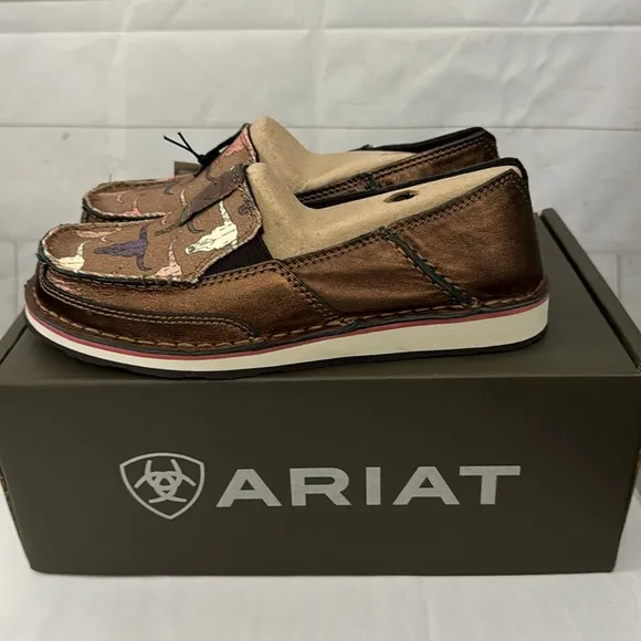 Ariat Women’s Cruiser Metallic Bronze-Pink Steerhead Print Loafer Shoe