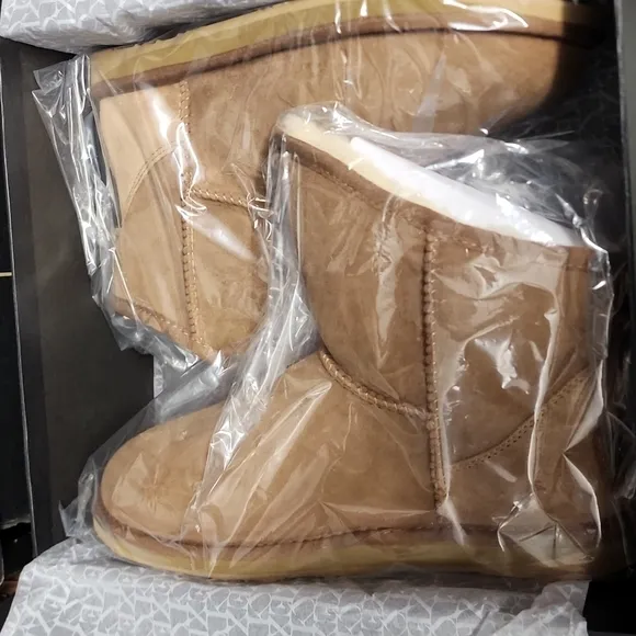 AUSTRALIA LUXE COSY XTRA SHORT CHESTNUT BOOTS