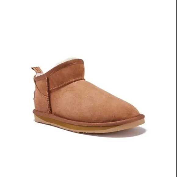 Australian Lux Cozy Ultra Short Boots in Chestnut.