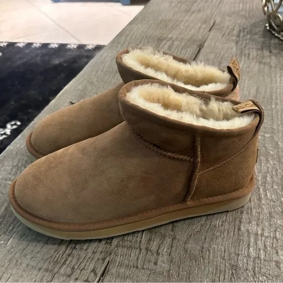 Australian Lux Cozy Ultra Short Boots in Chestnut.