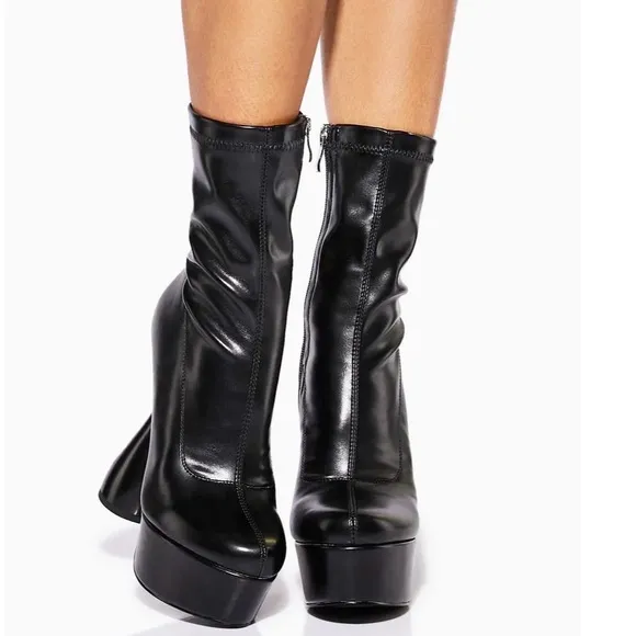 {Azalea Wang} Apollo Chunky Platform Ankle Bootie