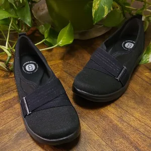 B Zees Niche III Comfort Shoe